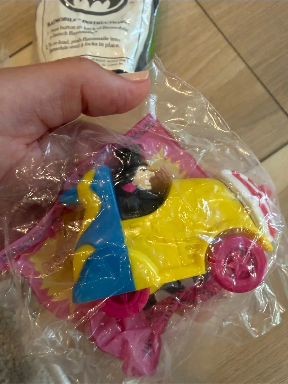 Vintage Batman McDonald collection  - Assorted Colors (Pack of 4)